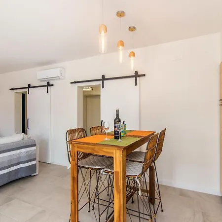 4 Olives Stari Grad (Hvar)